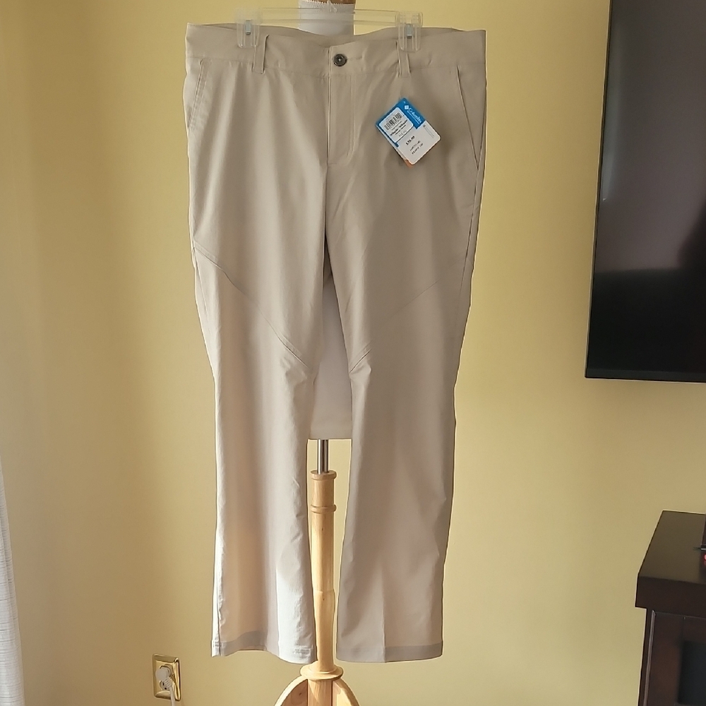 Columbia Mumbai Mover III Pants Women's Size 16